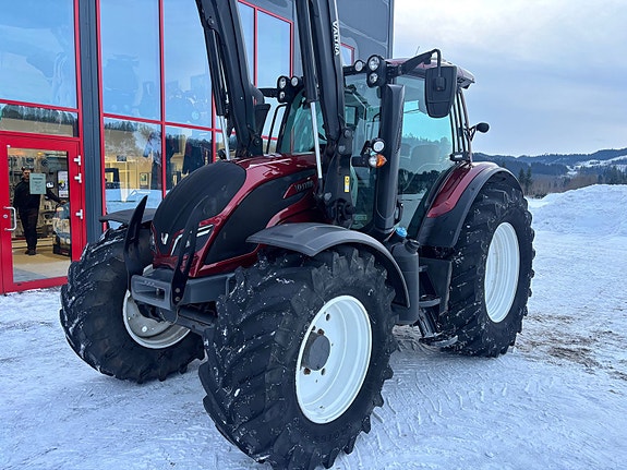 Valtra N174 2018, kr 999 000,-