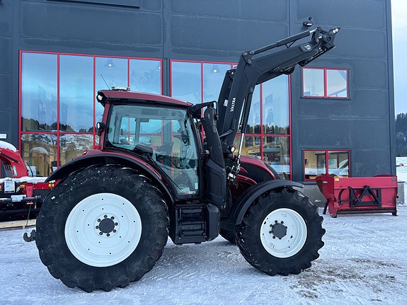 Valtra N174 2018, kr 999 000,-