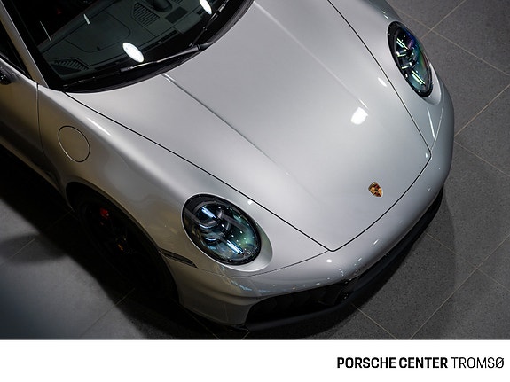 Porsche 911 25 of 30