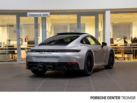 Porsche 911 7 of 30