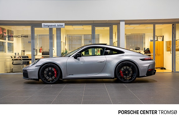 Porsche 911 12 of 30