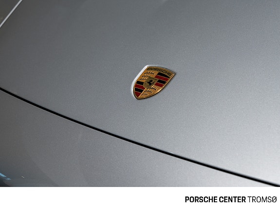 Porsche 911 17 of 30