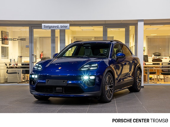 Porsche Macan 3 of 30