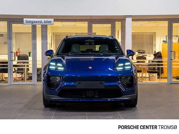 Porsche Macan 9 of 30
