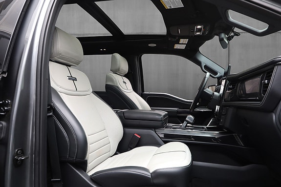 Ford F-150 8 of 30