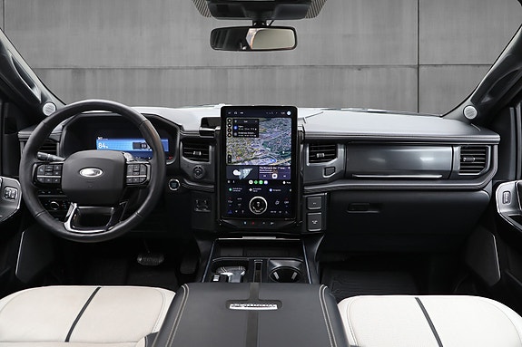 Ford F-150 4 of 30