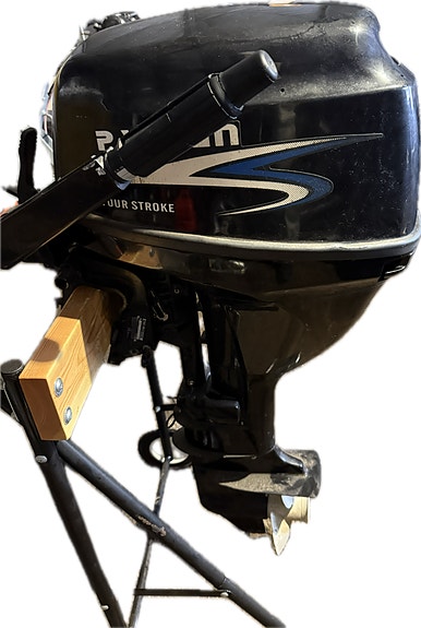 Parsun F9.9 (Samme som Yamaha) firetakter  lang stamme kan oppgraderes til 15 hk 3 of 5