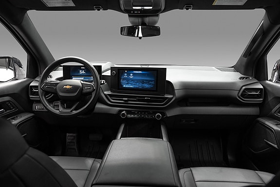 Chevrolet Silverado EV 18 of 28
