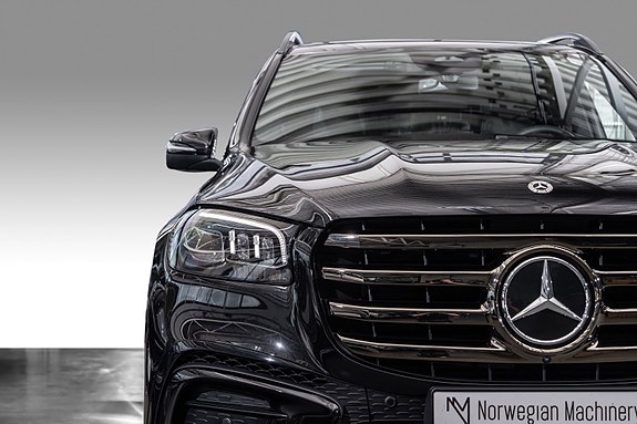 Mercedes-Benz GLS-Klasse 4 of 30