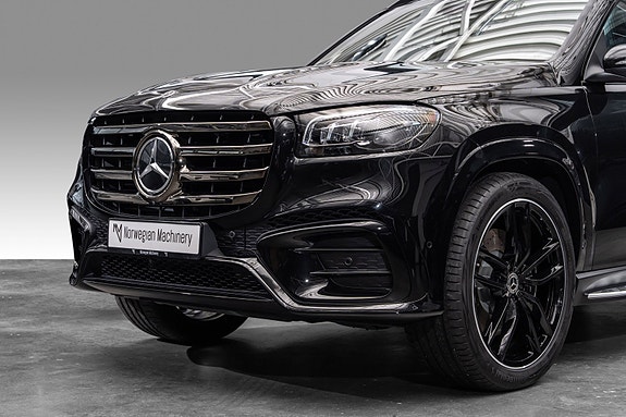 Mercedes-Benz GLS-Klasse 2 of 30