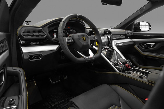 Lamborghini Urus 12 of 30