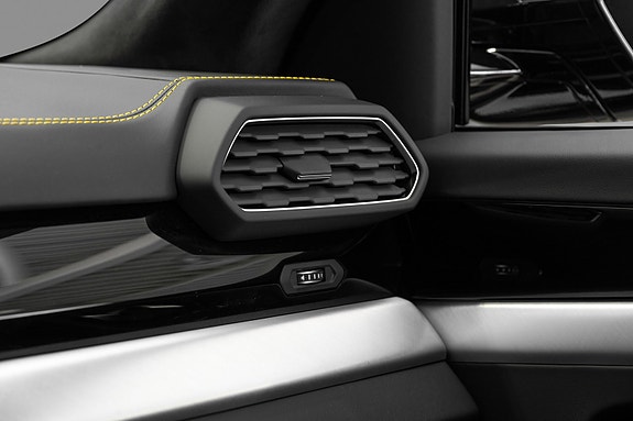Lamborghini Urus 20 of 30