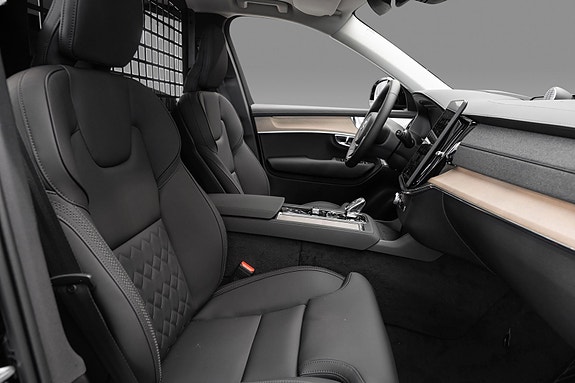 Volvo XC90 22 of 25