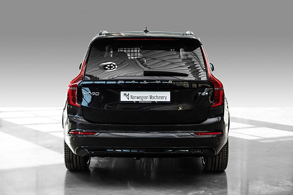 Volvo XC90 5 of 5