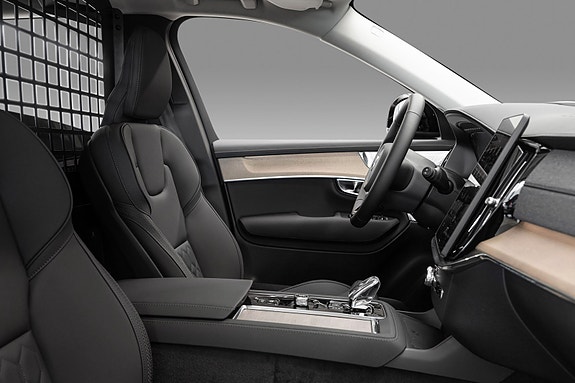 Volvo XC90 23 of 25