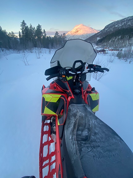 Ski-doo Expedition Xtreme 850 E-TEC 7 of 11
