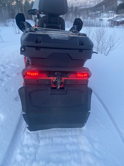 Ski-doo Expedition Xtreme 850 E-TEC 8 of 11