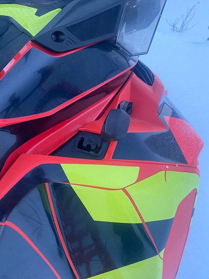 Ski-doo Expedition Xtreme 850 E-TEC 9 of 11