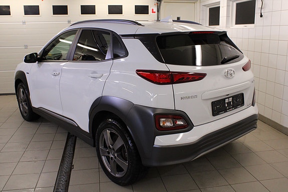 Hyundai Kona 4 of 30