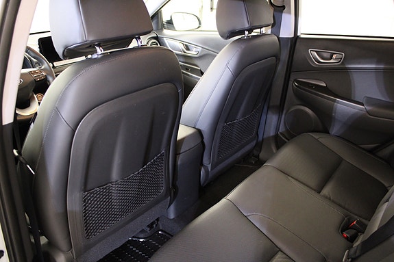 Hyundai Kona 29 of 30