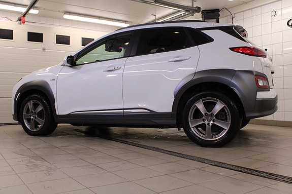 Hyundai Kona 3 of 30