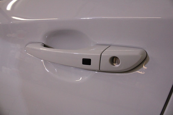 Hyundai Kona 6 of 30