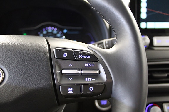 Hyundai Kona 24 of 30