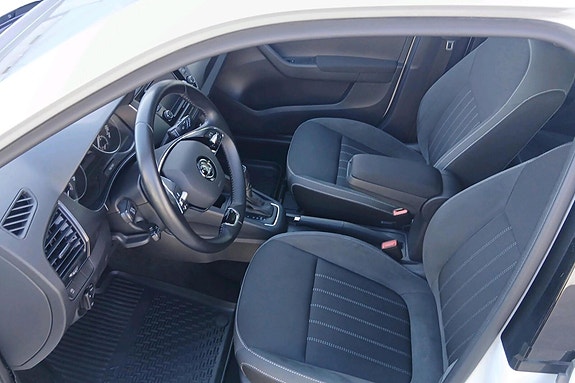 Skoda Fabia 5 of 21