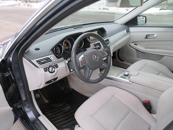 Mercedes-Benz E-Klasse 20 of 30