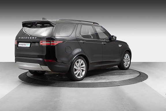Land Rover Discovery 4 of 30
