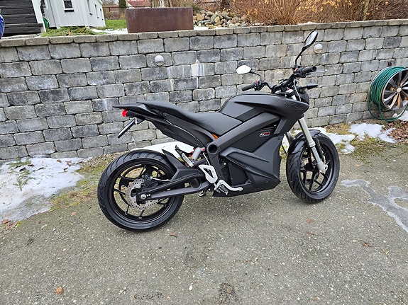 Zero SR 4 of 5