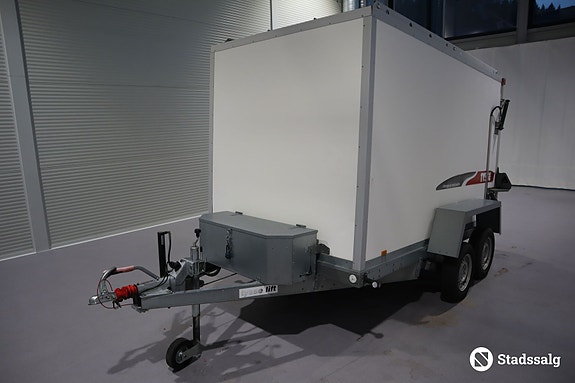 17' TYSSE 6334 henger