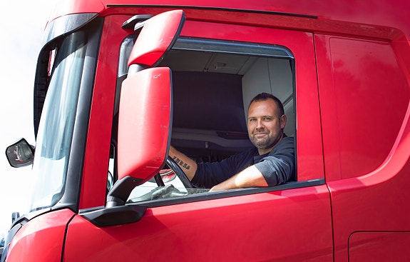 Bli med på laget sammen med andre flinke og dedikerte sjåfører