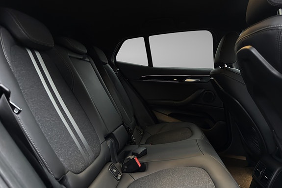 BMW X2 15 of 22