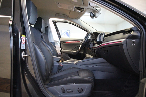 Skoda Octavia 11 of 30