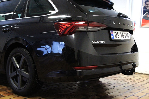 Skoda Octavia 8 of 30
