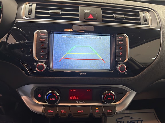Kia Rio 29 of 30