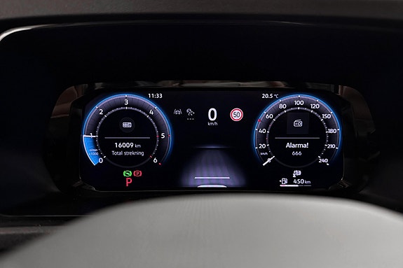 Volkswagen Caddy Maxi 10 of 26