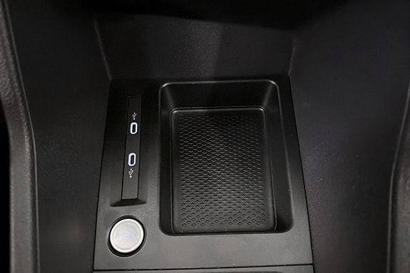 Volkswagen Caddy Maxi 16 of 26