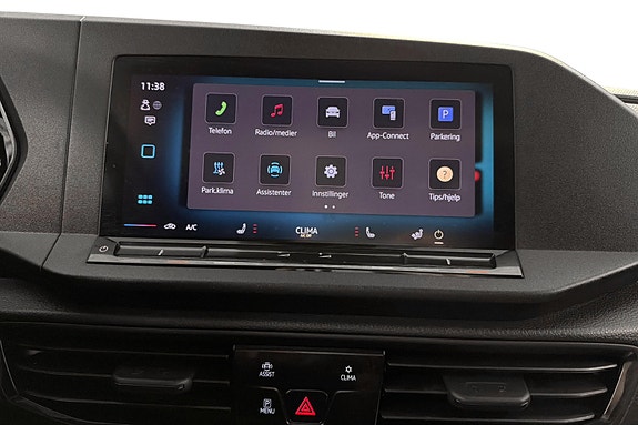 Volkswagen Caddy Maxi 12 of 26