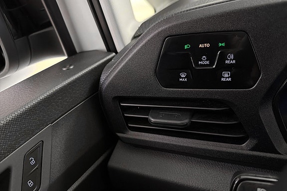 Volkswagen Caddy Maxi 18 of 26