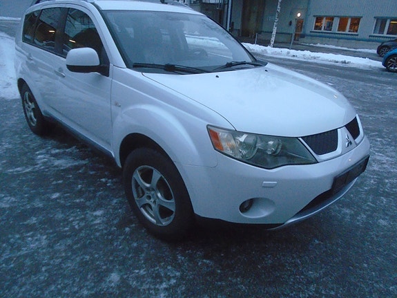 Mitsubishi Outlander 4 of 5