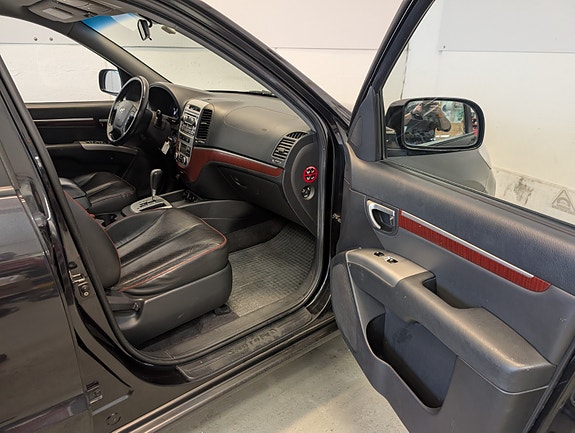 Hyundai Santa Fe 13 of 25
