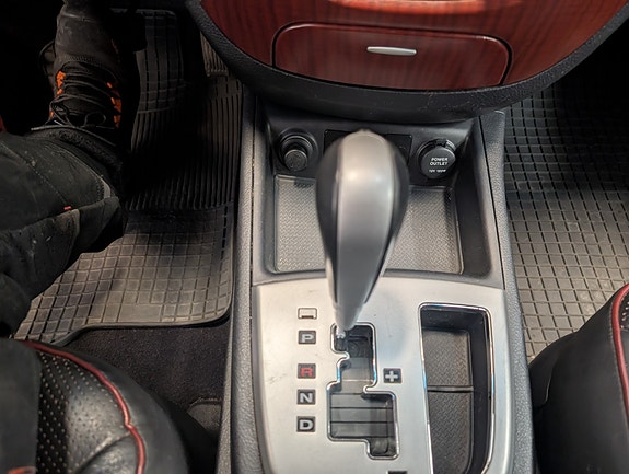 Hyundai Santa Fe 12 of 25