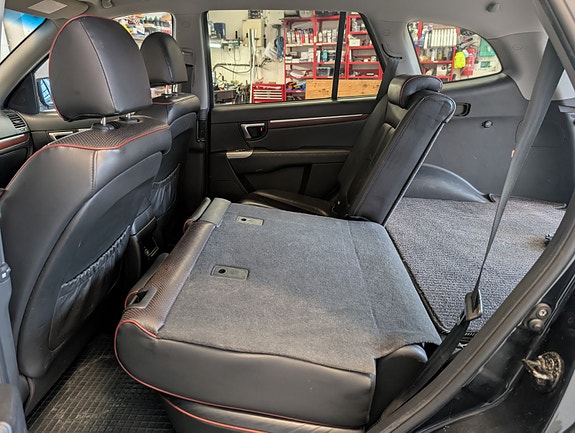 Hyundai Santa Fe 20 of 25