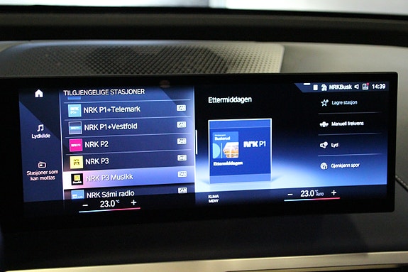 BMW iX 23 of 30