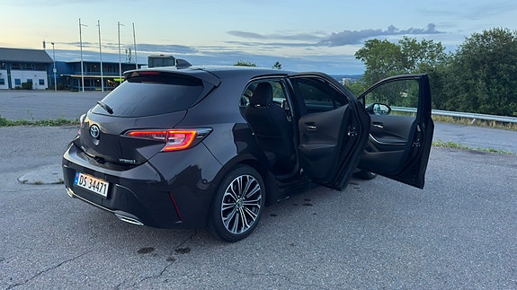 Toyota Corolla 13 of 30