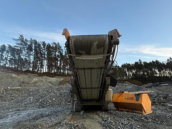 Metso LOKOTRACK LT106S / Nordberg C106 3 of 5