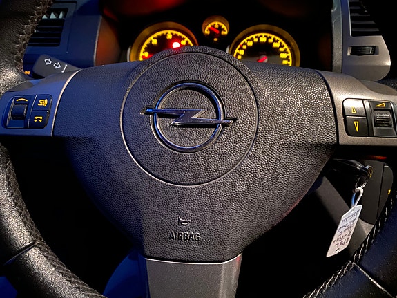 Opel Zafira 13 of 13