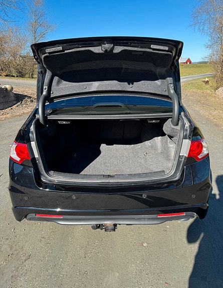 Honda Accord 4 of 9